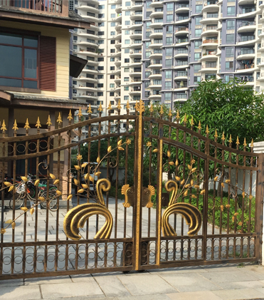江义庭院围栏